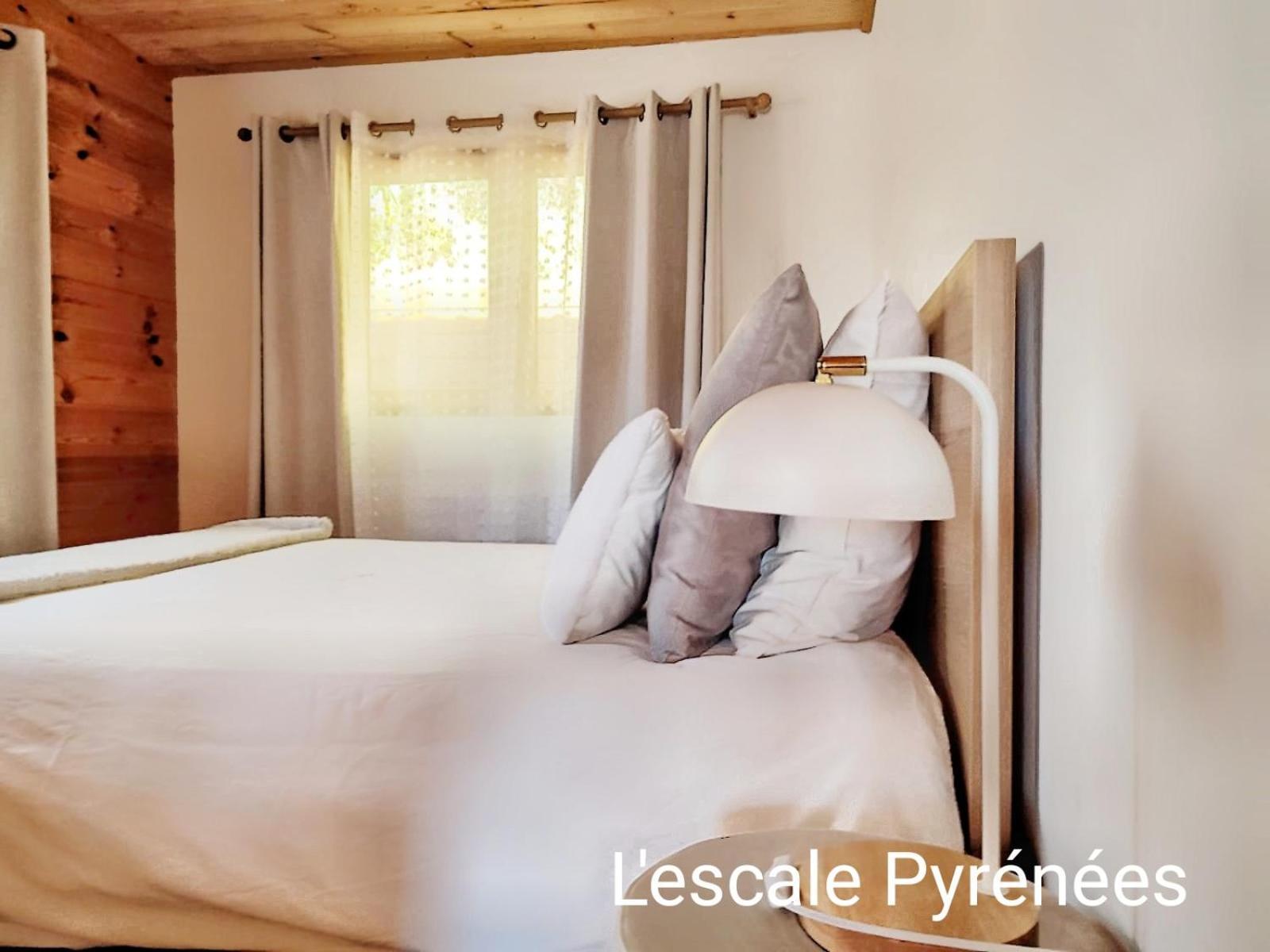 Le Chalet jacuzzi et Détente 4 Étoiles Bagnères-de-Bigorre Extérieur photo