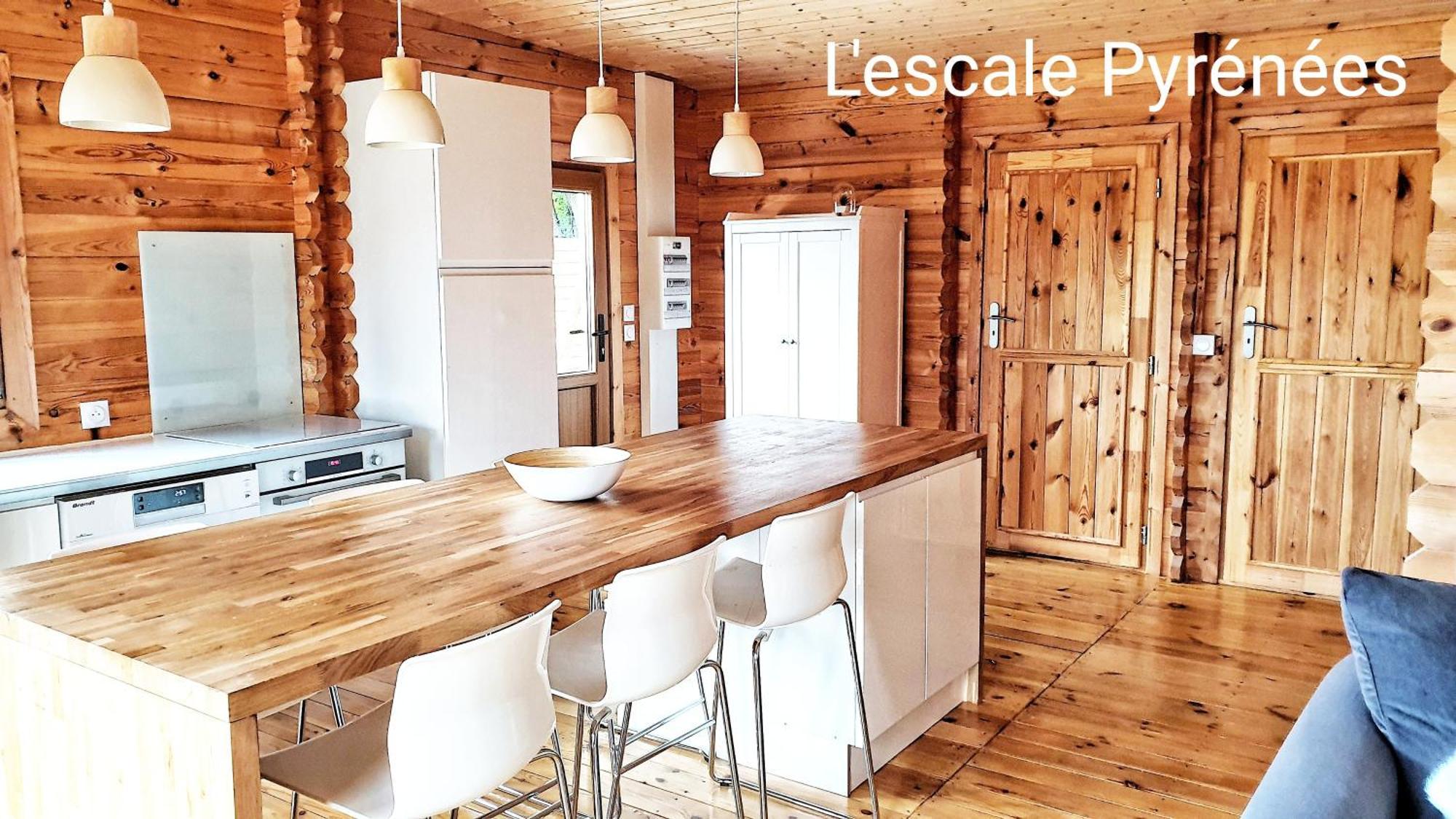 Le Chalet jacuzzi et Détente 4 Étoiles Bagnères-de-Bigorre Extérieur photo