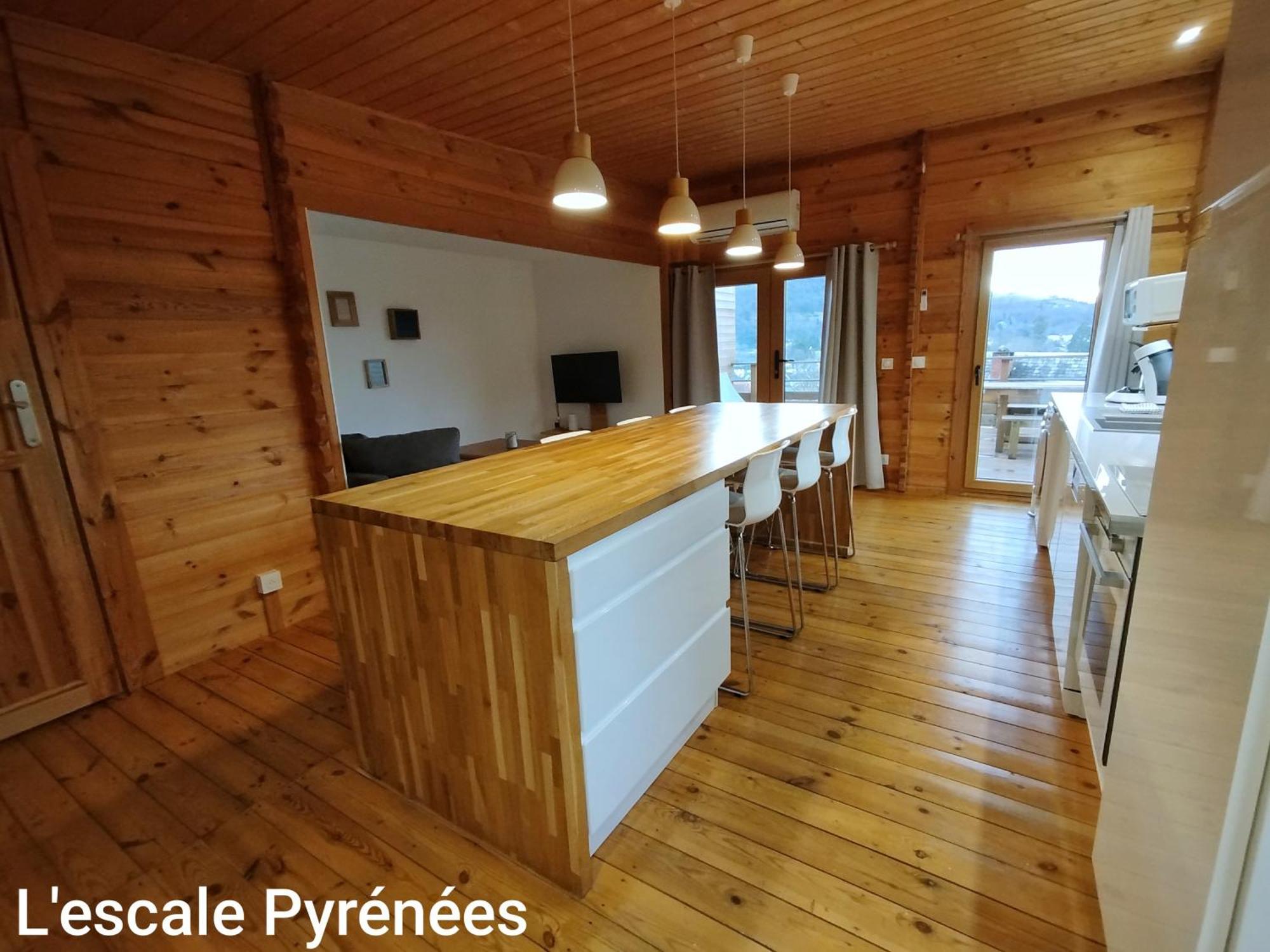 Le Chalet jacuzzi et Détente 4 Étoiles Bagnères-de-Bigorre Extérieur photo